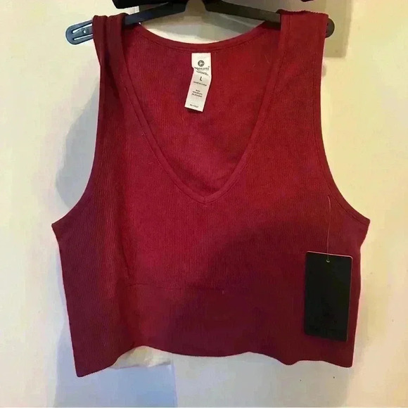 NEW BUNDLE 90 DEGREE REFLEX RIB SEAMLESS
HIGHLINE TANK WOMEN L - Picture 8 of 10